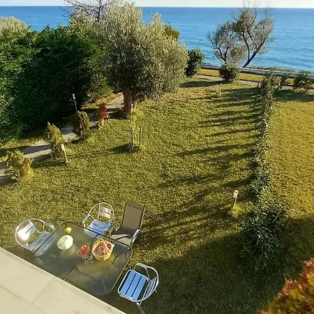 Halkidiki Dioni Villas Seaside 别墅 *